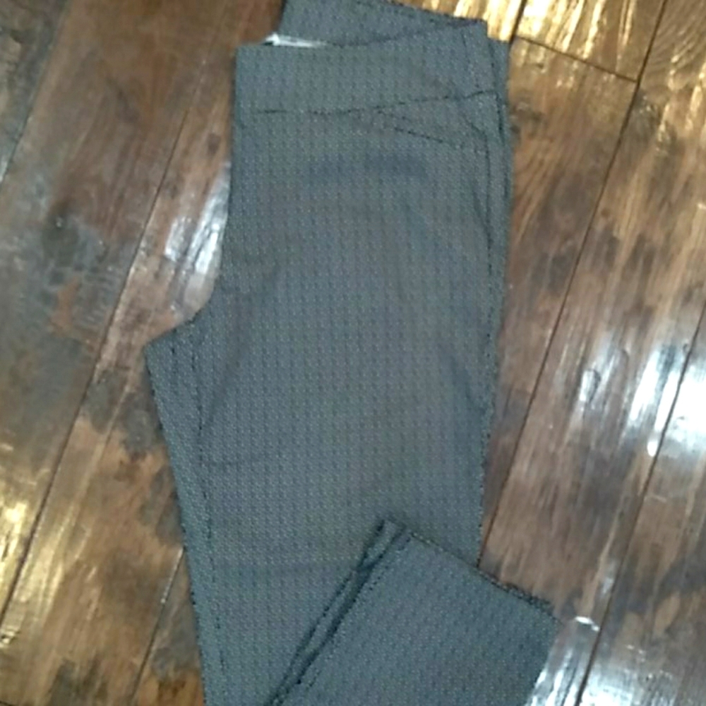 Woman stretchy  pant